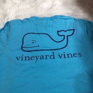 Vineyard Vines T-shirt